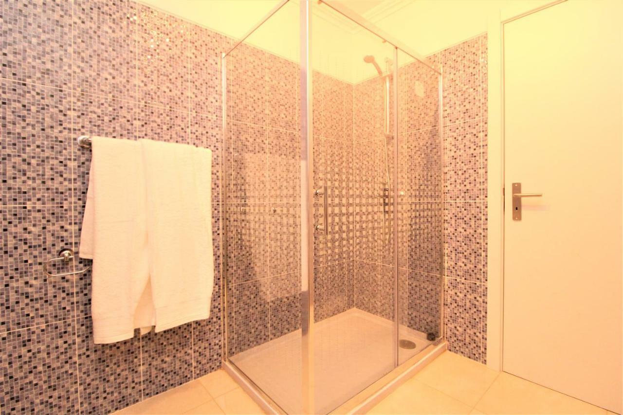 Heart Old Town City Center Apartment 5 Stars Фуншал Экстерьер фото